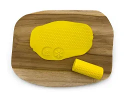 Otiskovací roller včelí