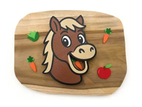 Krmící zvířátko Kůň